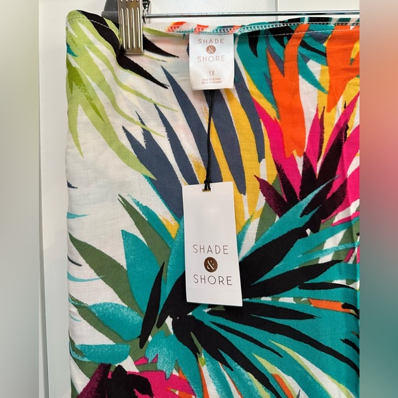 Vibrant tropical swimsuit sarong coverup with pink fringe NEW! - Picture 4 of 4